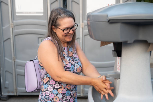 Best Affordable porta potty rental  in Donna, TX